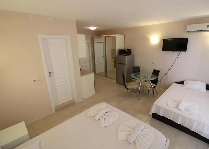 Menada Casa Del Sol Апартамент Слънчев бряг